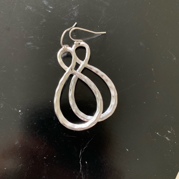 Silver loop earrings - Picture 2 of 3
